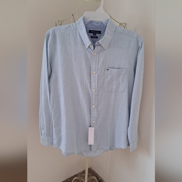 NWT! Tommy Hilfiger Linen Button-down Shirt, Size Large. - Picture 1 of 6